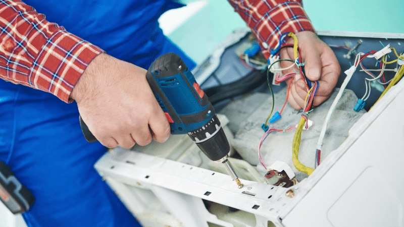 Gölbaşı Hitachi servisi orijinal yedek parça kullanımı